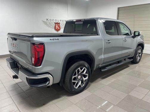 Titanium Rush Metallic 2023 GMC Sierra 1500 SLE
