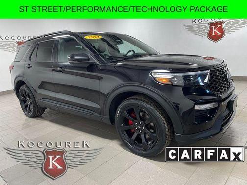 Black 2022 Ford Explorer ST