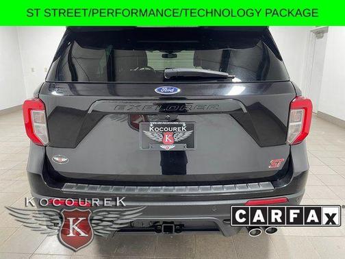Black 2022 Ford Explorer ST