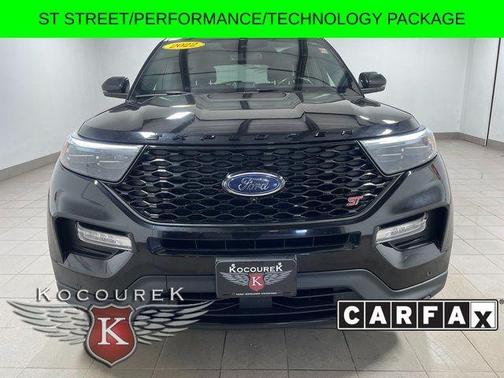 Black 2022 Ford Explorer ST