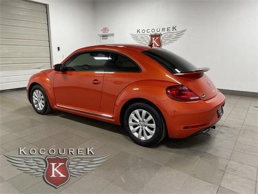 2019 Volkswagen Beetle 2.0T S
