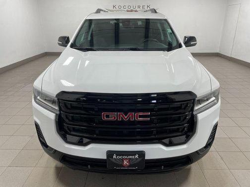Summit White 2023 GMC Acadia SLT