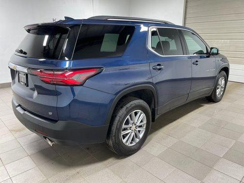 Northsky Blue Metallic 2023 Chevrolet Traverse LT Cloth