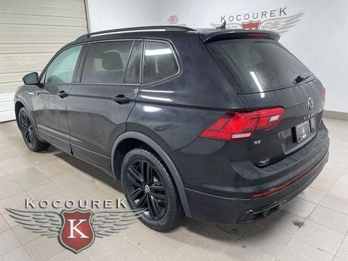 2022 Volkswagen Tiguan 2.0T SE R-Line Black