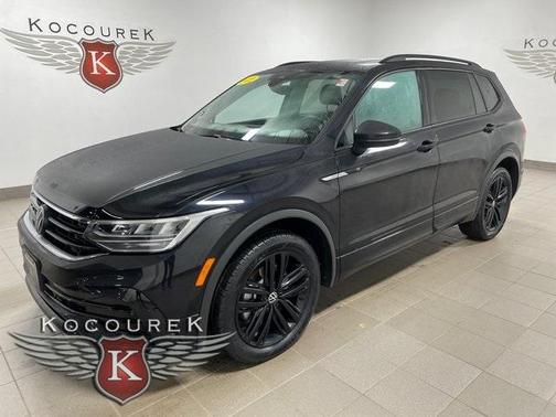 2022 Volkswagen Tiguan 2.0T SE R-Line Black