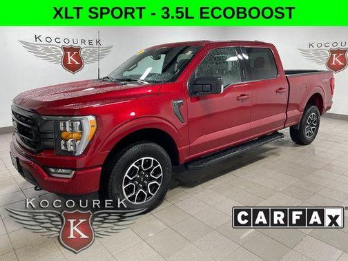 Red 2022 Ford F-150 XLT