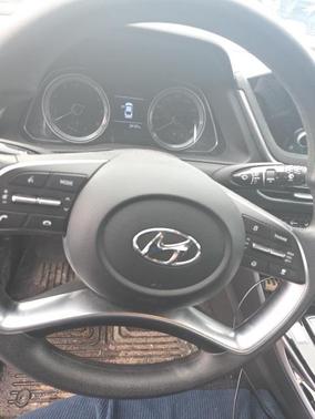 2023 Hyundai SONATA SE