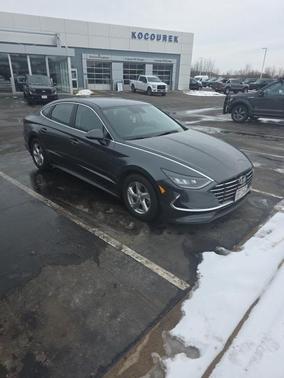 2023 Hyundai SONATA SE