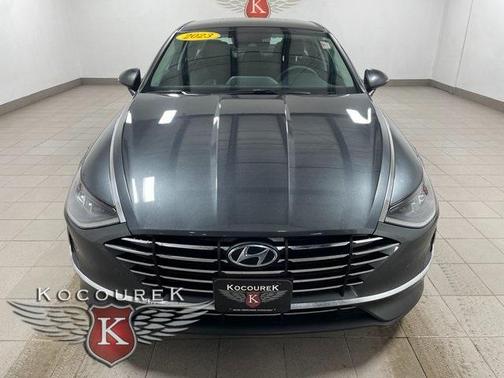 2023 Hyundai SONATA SE
