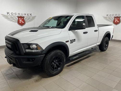 Bright White Clearcoat 2022 RAM 1500 Classic SLT