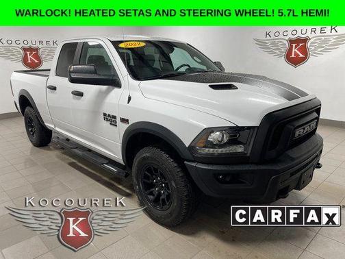 Bright White Clearcoat 2022 RAM 1500 Classic SLT