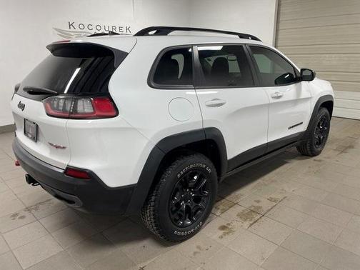 2023 Jeep Cherokee Trailhawk