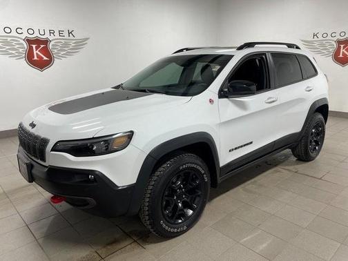 2023 Jeep Cherokee Trailhawk