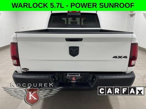 Bright White Clearcoat 2022 RAM 1500 Classic SLT