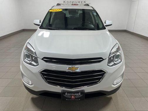 Iridescent Pearl Tricoat 2017 Chevrolet Equinox LT