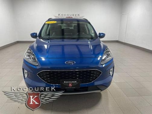 2022 Ford Escape Titanium