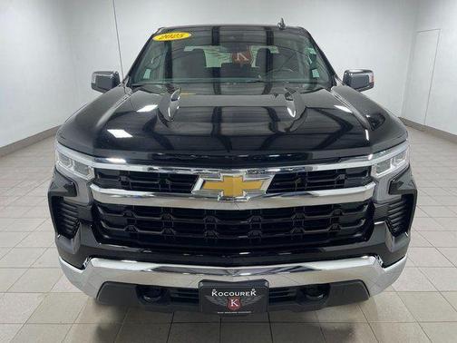 Black 2025 Chevrolet Silverado 1500 LT