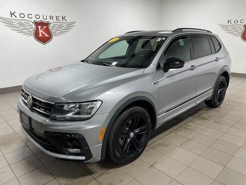 Pyrite Silver Metallic 2019 Volkswagen Tiguan 2.0T SEL R-Line Black