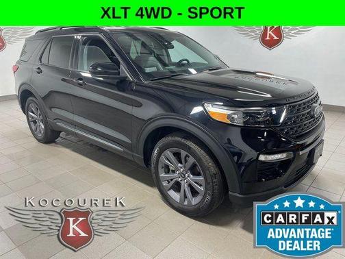 Black Metallic 2024 Ford Explorer XLT