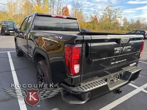 2022 GMC Sierra 1500 Limited Elevation