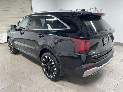 Black 2025 Kia Sorento X-Line EX