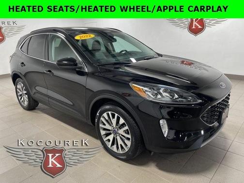 2022 Ford Escape Titanium
