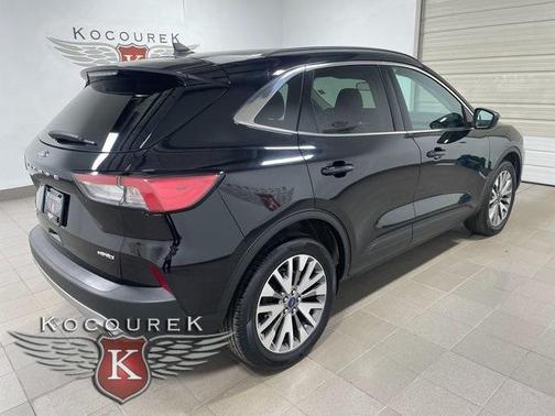 2022 Ford Escape Titanium