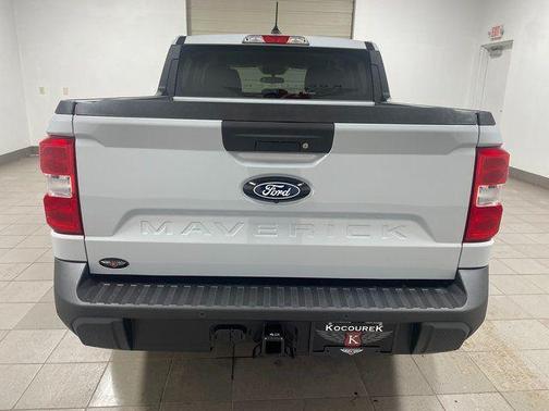 Space White Metallic 2026 Ford Maverick XLT