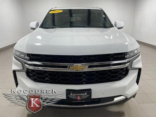 2022 Chevrolet Suburban LS