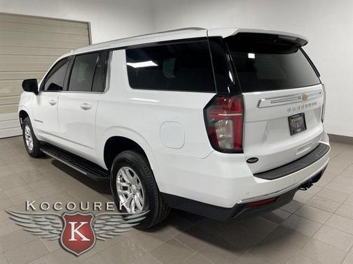 2022 Chevrolet Suburban LS
