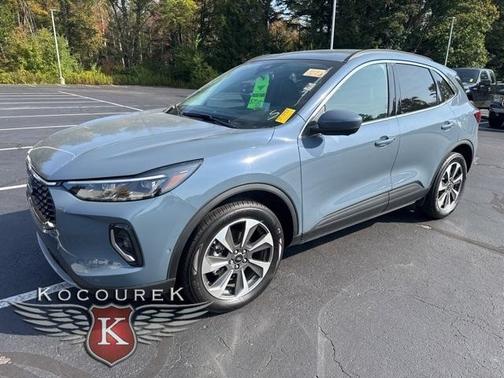 2023 Ford Escape Platinum