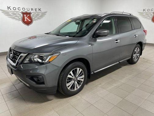 Gun Metallic 2017 Nissan Pathfinder SV