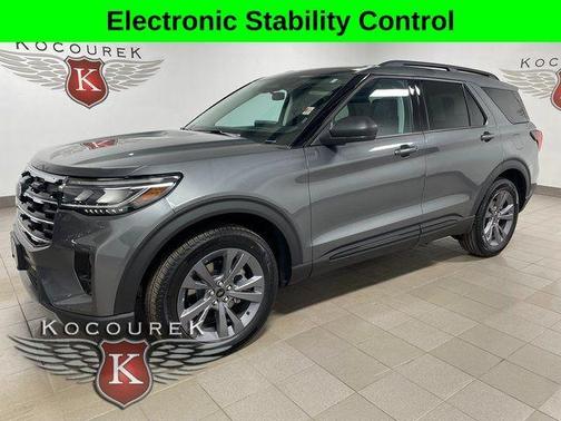 Carbonized Gray Metallic 2026 Ford Explorer Active