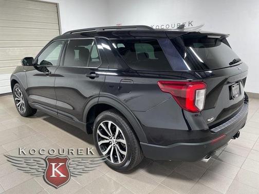 2022 Ford Explorer ST-Line