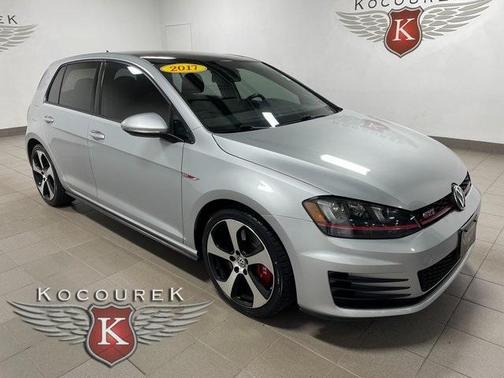 2017 Volkswagen Golf GTI SE 4-Door