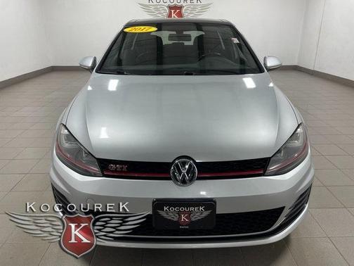 2017 Volkswagen Golf GTI SE 4-Door