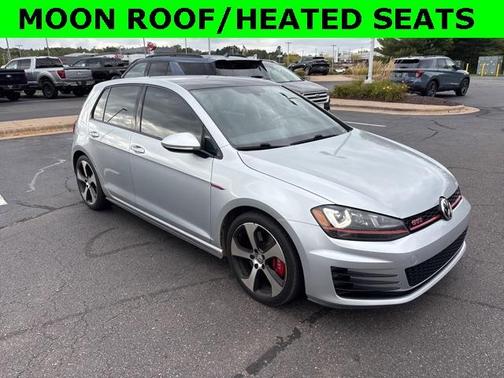 2017 Volkswagen Golf GTI SE 4-Door