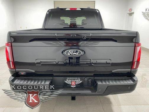 Agate Black Metallic 2026 Ford F-150 Lariat