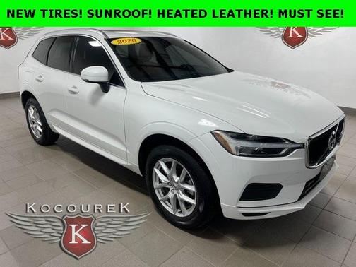2020 Volvo XC60 T5 Momentum