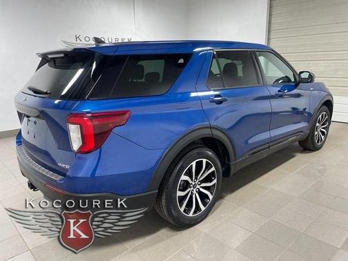 2022 Ford Explorer ST-Line