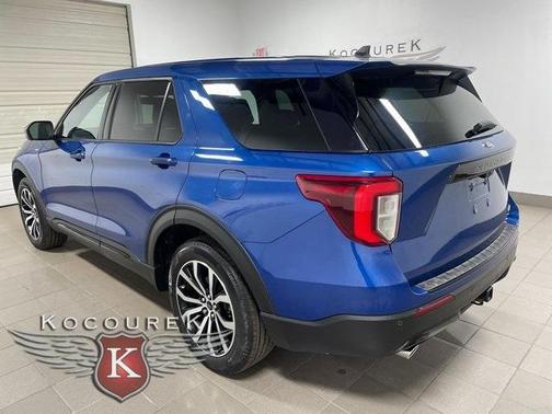 2022 Ford Explorer ST-Line
