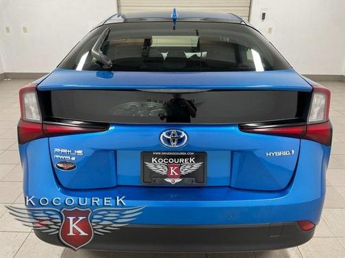 2019 Toyota Prius LE
