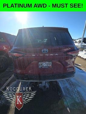 2021 Toyota Sienna 