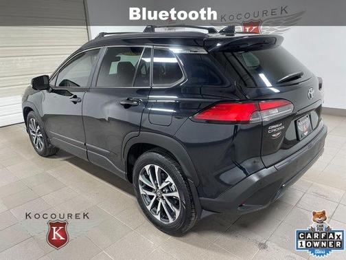 2025 Toyota Corolla Cross XLE