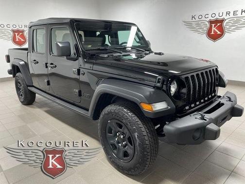 2022 Jeep Gladiator Sport