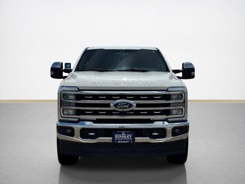 STAR WHITE 2024 Ford F-250 LARIAT