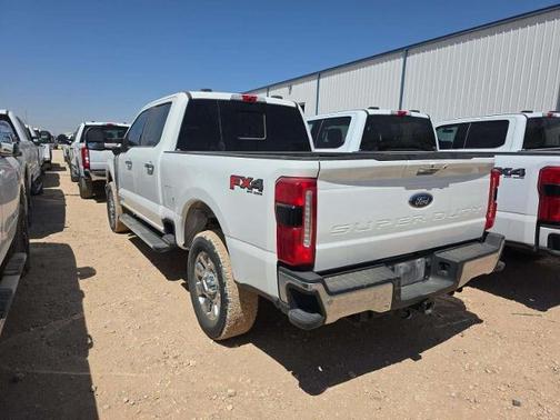 STAR WHITE 2024 Ford F-250 LARIAT