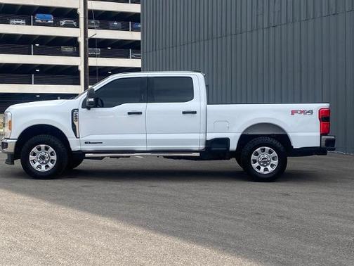 2023 Ford F-250 XLT