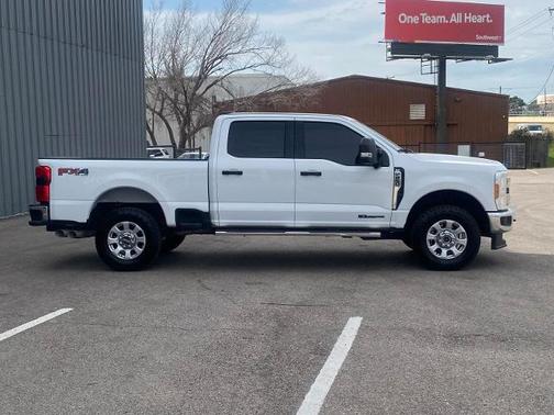 2023 Ford F-250 XLT
