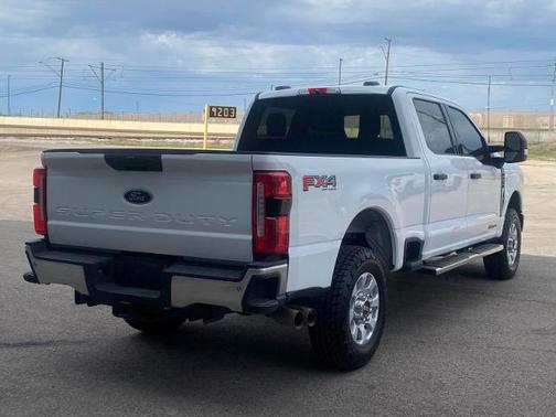 2023 Ford F-250 XLT